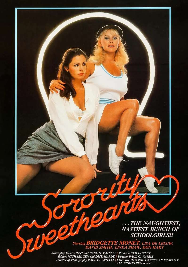 女学生联谊会情侣